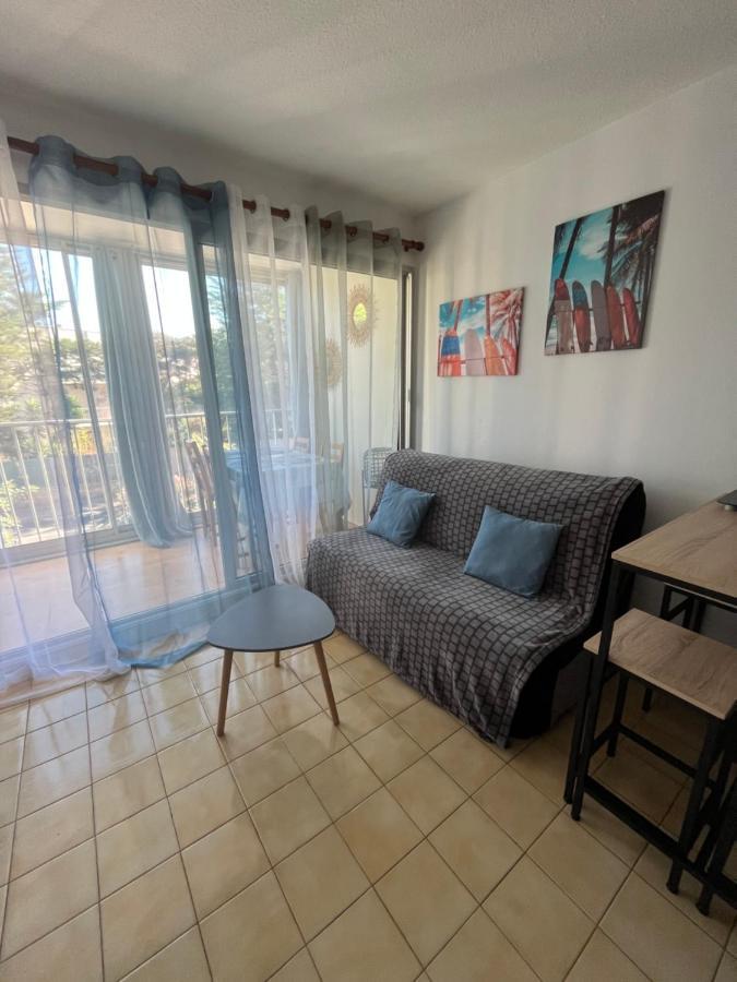 Petit T2 Proche De La Plage Сет Экстерьер фото